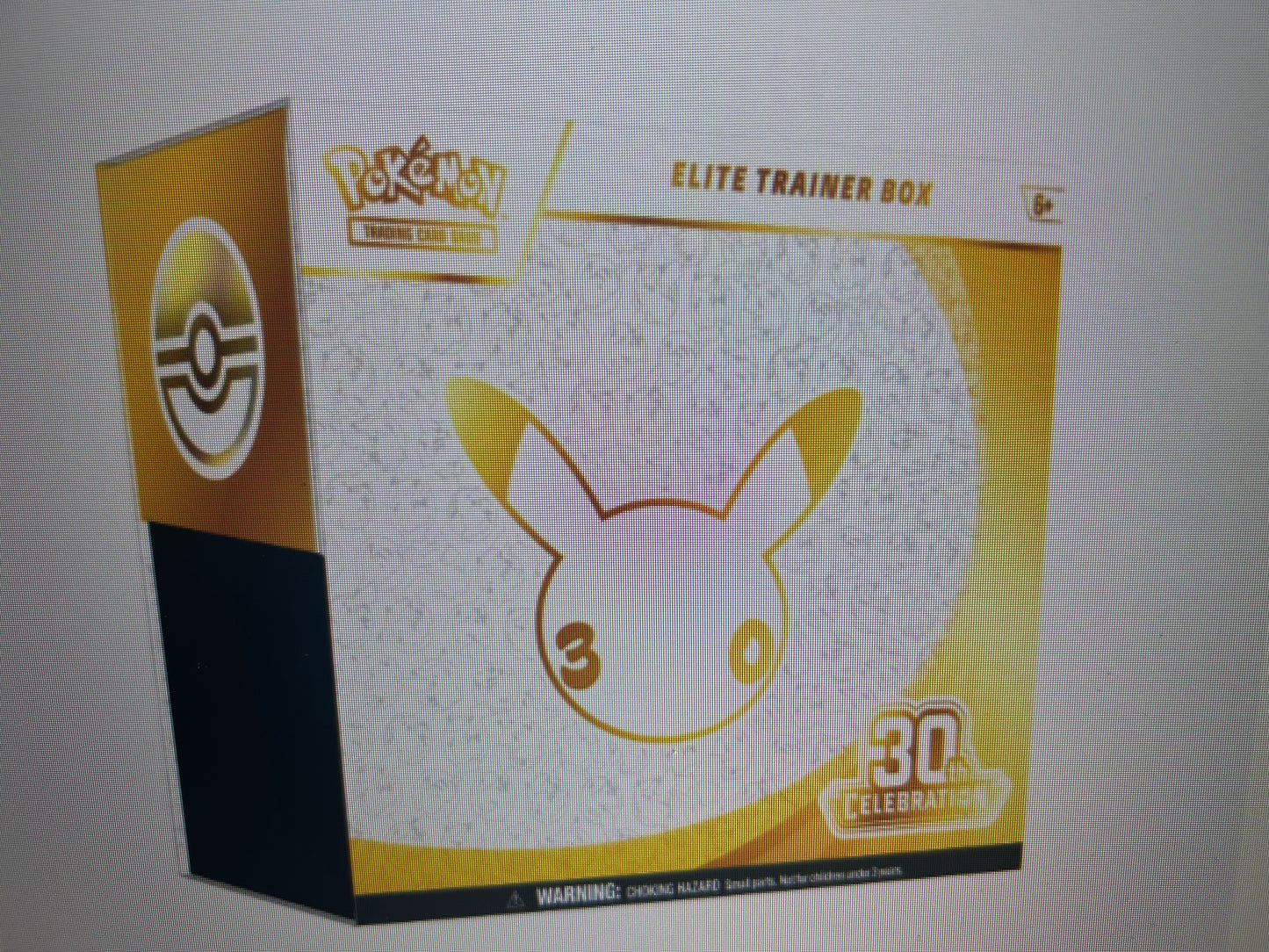 CELEBRATIONS 30TH ANNIVERSARY SEALED ELITE TRAINER BOX. LIMIT 3    RELEASE 9/16