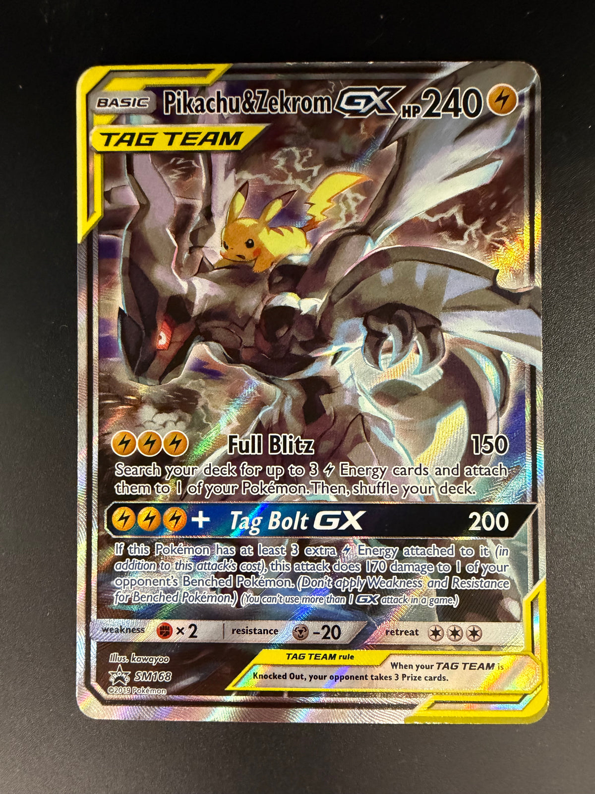 BLACK STAR PROMO TAG TEAM PIKACHU AND ZEKROM SM168 *PK1529*